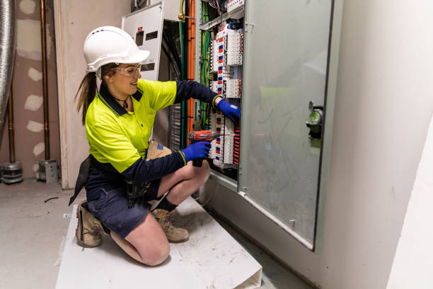 Best Local Electrician Companies  in Carrollton, TX